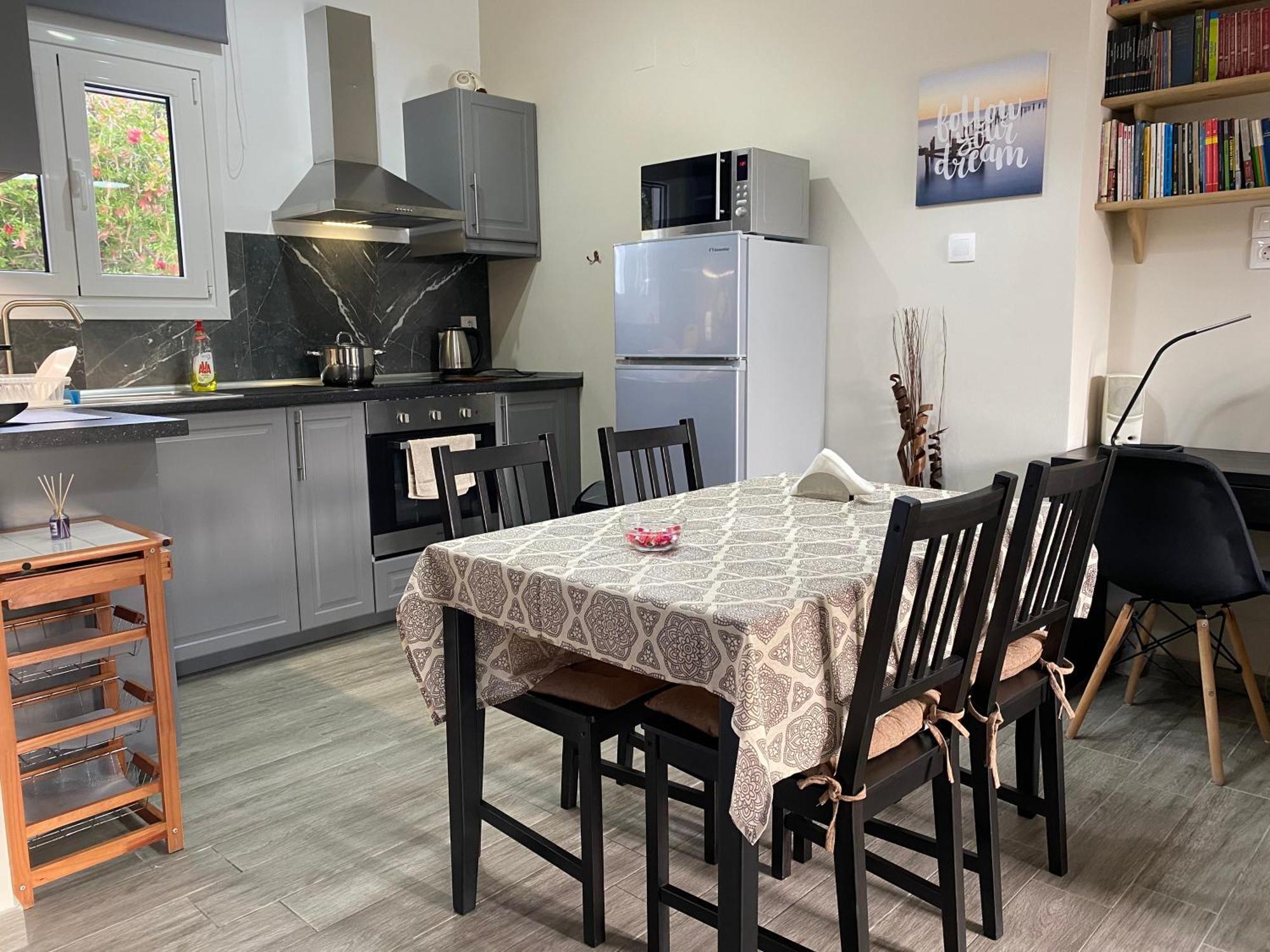 Alexander Apartments Roda  Extérieur photo